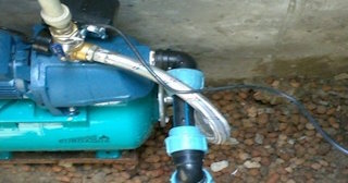 Установка насосной станции для частного дома в Гатчине - надежное водоснабжение от 5768 рублей